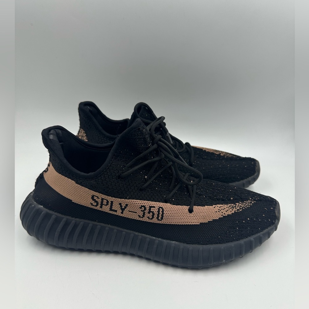 Yeezy Adidas Boost 350 V2  Core Black/Copper